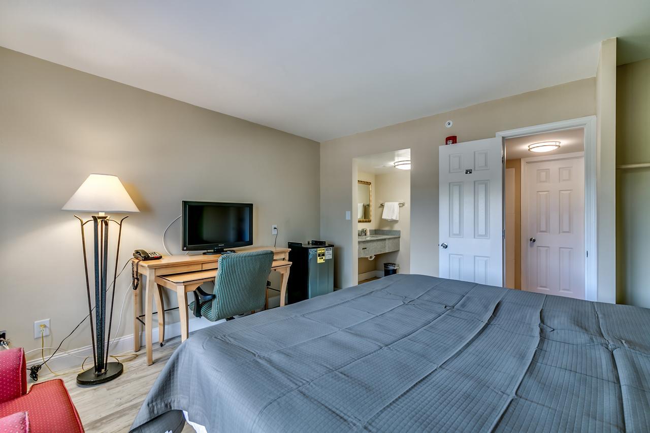 Beachcomber Inn & Suites شاطئ ميرتل المظهر الخارجي الصورة